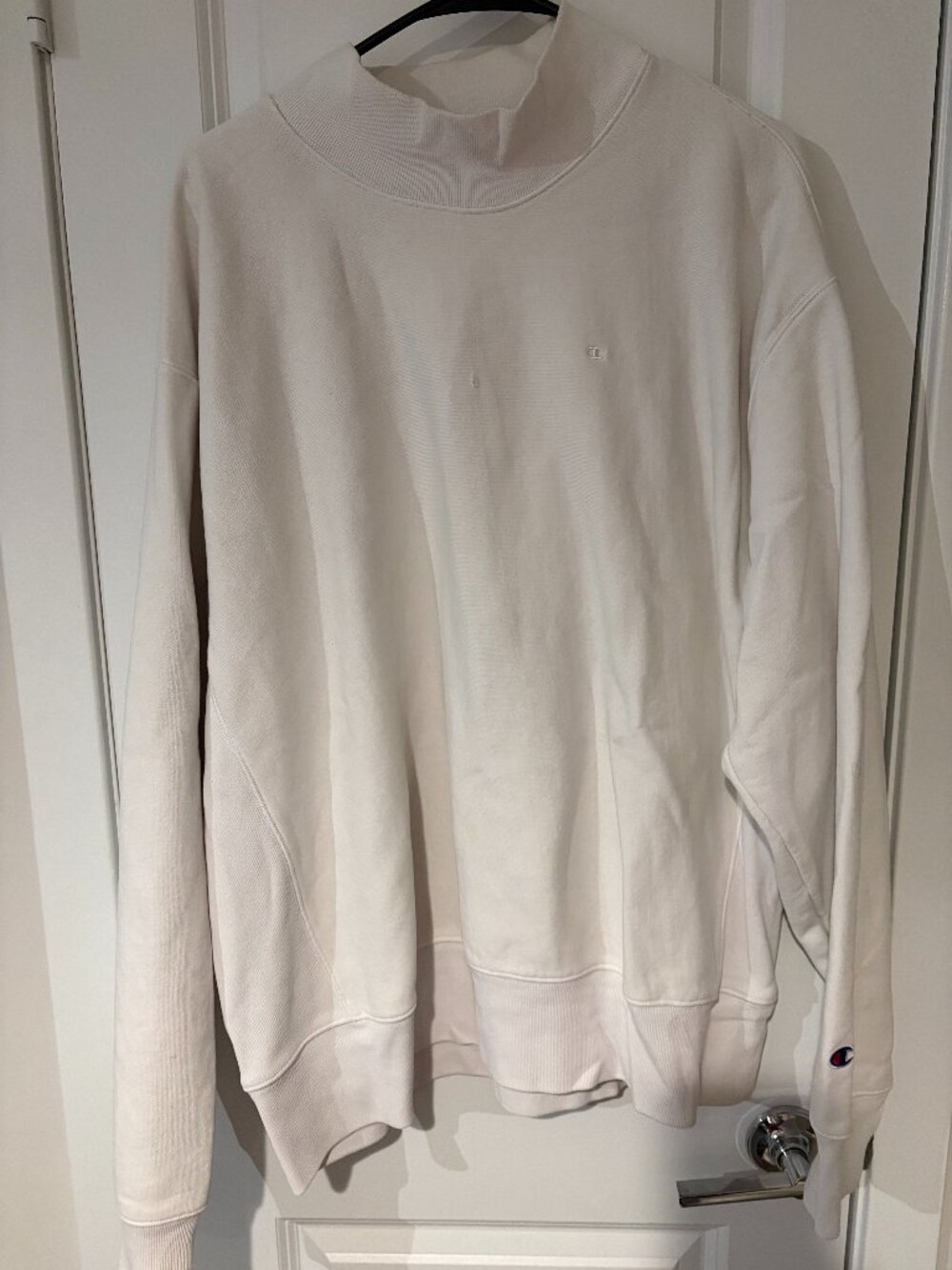 White Champion Crewneck XL